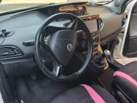 Usata Lancia Ypsilon 85 CV (62 kW) 2013 Bianco Utilitaria