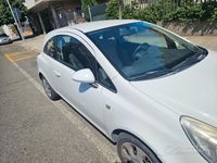 Usata Opel Corsa 75 CV (55 kW) 2013 Utilitaria