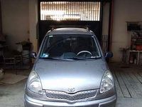 Usata Toyota Yaris Verso Sol 86 CV (63 kW) 2003 Argento Monovolume
