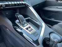 Usata Peugeot 3008 131 CV (96 kW) 2018 Bianco SUV