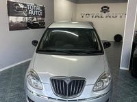 Usata Lancia Musa 95 CV (69 kW) 2012 Argento Monovolume