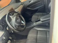Käytetty Mercedes B200 136 HP (100 kW) 2012 Valkoinen Tila-auto
