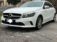 Usata Mercedes A180 109 CV (80 kW) 2016 Berlina