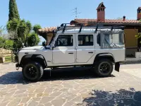Usata Land Rover Defender 122 CV (89 kW) 2001 Bianco Cabrio