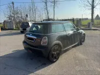 Usata Mini Cooper 120 CV (88 kW) 2008 Nero Utilitaria