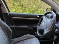 Usata VW Golf V 105 CV (77 kW) 2007 Nero Utilitaria