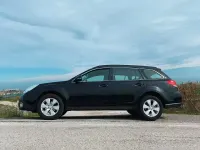 Usata Subaru Outback 150 CV (110 kW) 2011 Nero Station wagon