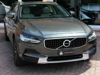 Usata Volvo V90 CC 190 CV (139 kW) 2017 Gray Station wagon
