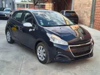 Usata Peugeot 208 Access 67 CV (49 kW) 2020 Utilitaria
