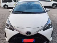 Usata Toyota Yaris Active 72 CV (52 kW) 2020 Bianco Berlina