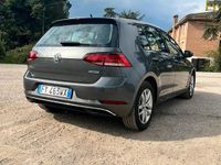 Usata VW Golf VII Business 131 CV (96 kW) 2019 Grigio Berlina