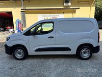 Nuova Citroën Berlingo 100 CV (73 kW) 2025 Bianco Monovolume