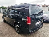 Usata Mercedes V220 Exclusive 163 CV (119 kW) 2022 Nero Monovolume