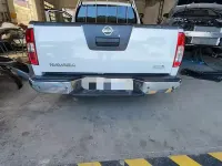 Usata Nissan Navara 190 CV (139 kW) 2014 Bianco Pick-up