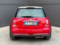Usata Mini Cooper Seven 116 CV (85 kW) 2005 Rosso Utilitaria