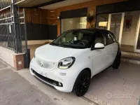 Usata Smart ForFour 71 CV (52 kW) 2018 Bianco Utilitaria