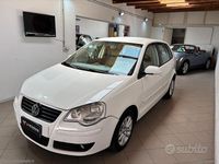 Usata VW Polo Comfortline 70 CV (51 kW) 2008 Bianco Utilitaria