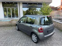 Usata Renault Modus 75 CV (55 kW) 2007 Grigio Monovolume