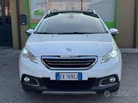 Usata Peugeot 2008 92 CV (67 kW) 2014 Bianco SUV