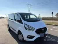 Usata Ford Transit Custom 105 CV (77 kW) 2025 Bianco Berlina