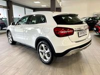 Usata Mercedes GLA180 109 CV (80 kW) 2018 Bianco SUV
