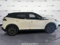 Usata Peugeot e-2008 GTi 56 kW (77 CV) 2021 Bianco SUV