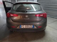 Usata Alfa Romeo Giulietta Business 120 CV (88 kW) 2016 Grigio Berlina