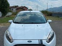 Gebraucht Ford Fiesta 95 PS (69 kW) 2015 Weiß Kleinwagen