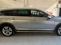 Usata VW Passat Alltrack 200 CV (147 kW) 2021 Argento Station wagon