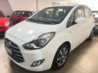 Usata Hyundai ix20 125 CV (91 kW) 2019 Bianco Utilitaria