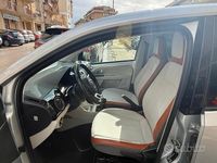 Usata VW up! Move 75 CV (55 kW) 2012 Grigio Utilitaria