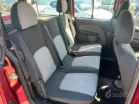 Usata Fiat Doblò Dynamic 105 CV (77 kW) 2006 Rosso Monovolume