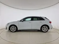 Usata Audi A3 S-Line 150 CV (110 kW) 2025 Bianco ghiaccio metallizzato Berlina