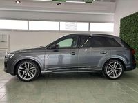 Usata Audi Q7 S-Line 286 CV (210 kW) 2024 Grigio daytona SUV