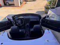Begagnad Alfa Romeo Spider 150 HK (110 kW) 1997 Vit Cab