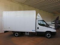 Usata Iveco Daily 136 CV (100 kW) 2022 Bianco Furgone