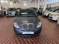 Usata Lancia Ypsilon 69 CV (50 kW) 2011 Grigio Utilitaria