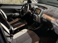 Usata Peugeot 108 Allure 69 CV (50 kW) 2015 Utilitaria