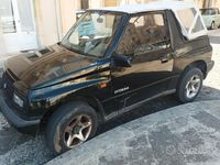 Usata Suzuki Vitara 75 CV (55 kW) 1989 Nero Cabrio