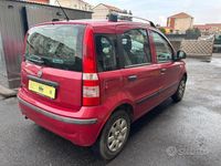Usata Fiat Panda Emotion 69 CV (50 kW) 2011 Rosso Utilitaria
