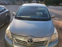 Usata Toyota Verso 126 CV (92 kW) 2012 Grigio Monovolume