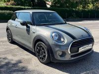 Usata Mini ONE 75 CV (55 kW) 2018 Grigio Utilitaria