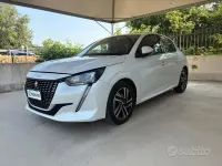Usata Peugeot 208 101 CV (74 kW) 2021 Bianco Utilitaria