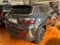 Usata Jeep Compass Opening Edition 140 CV (102 kW) 2017 Grigio SUV