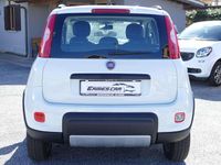 Usata Fiat Panda 4x4 S 95 CV (69 kW) 2018 Bianco Utilitaria