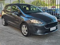 Usata Ford Fiesta 85 CV (62 kW) 2017 Grigio Utilitaria