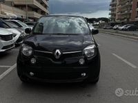 Usata Renault Twingo LIMITED 92 CV (67 kW) 2018 Nero Utilitaria