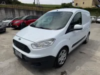 Usata Ford Transit 76 CV (55 kW) 2015 Bianco Furgone