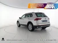 Usata VW Tiguan Elegance 190 CV (139 kW) 2023 Reflex silver metallizzato SUV