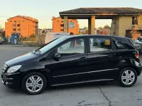 Usata Mercedes B180 Premium 109 CV (80 kW) 2011 Other Utilitaria